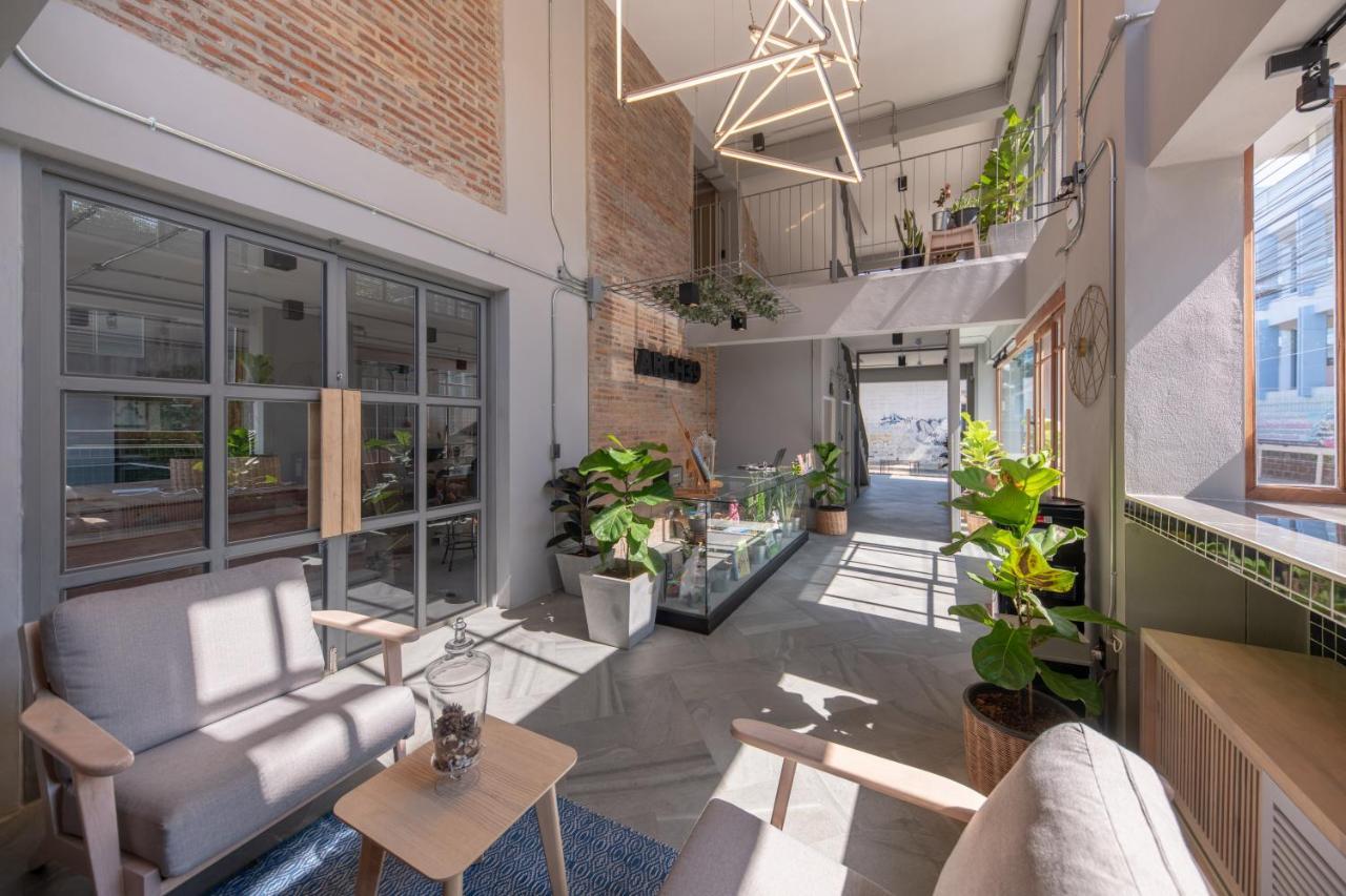 Arch39 Minimal Art & Craft - Sha Hotel Chiang Mai Exterior photo